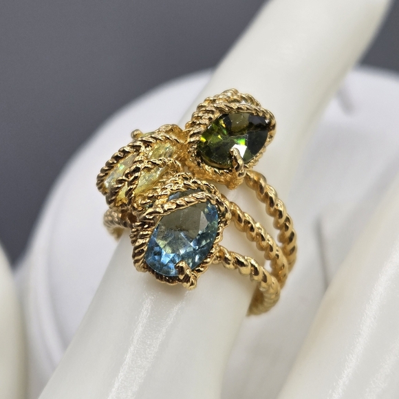 Swarovski Jewelry - Swarovski Elements Gold & Multicolor Ring Made w Swarovski Crystals Size 7